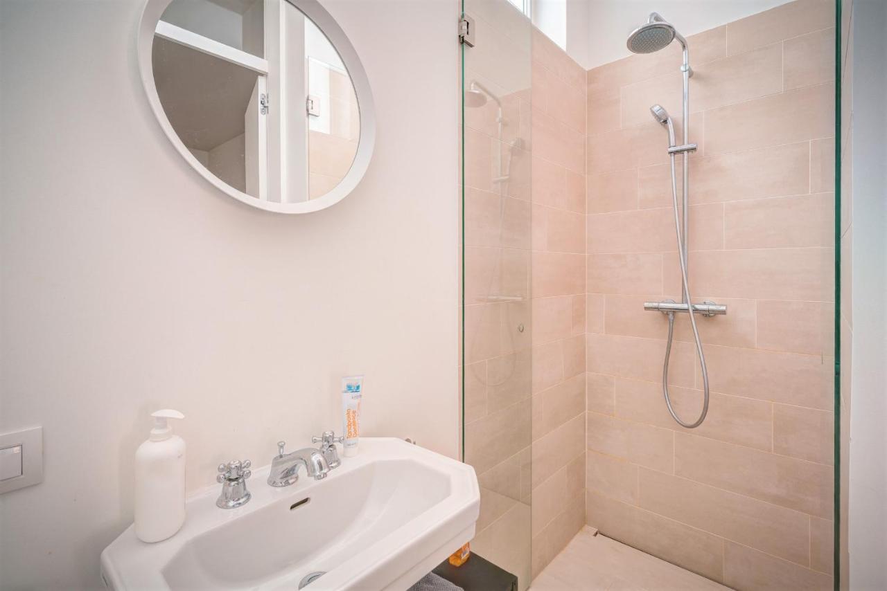 The Greenplace Lodge. Apartment In Heart Of Antwerp. Eksteriør billede